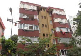 Yalı Mahallesinde Büyük Daire