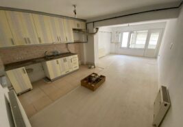 Hükümet Caddesi BİM Üstü Kiralık