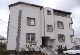 Turan Köy’de Denize 100 metre Mesafede Sezonluk Tripleks
