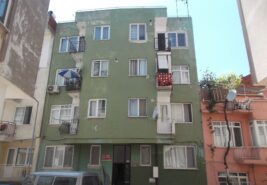 Halit Paşa Denize 100 metrede Yapılı Daire