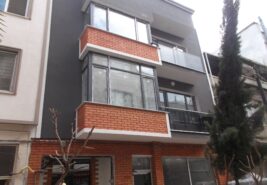 Çarşıda Çay Bahçelerine 50 metrede Yapılı daire