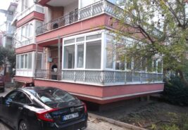 Cumartesi Pazarı Girişinde Yüksek Giriş Terse Dubleks