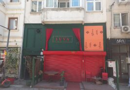 Erdek Çarşıda Büyük Dükkan