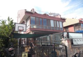 Erdek’te Yüzme Havuzlu Müstakil Rüya Villa